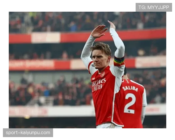 厄德高与格里兹曼：前场组织核心与进攻终结者的战术功能差异解析