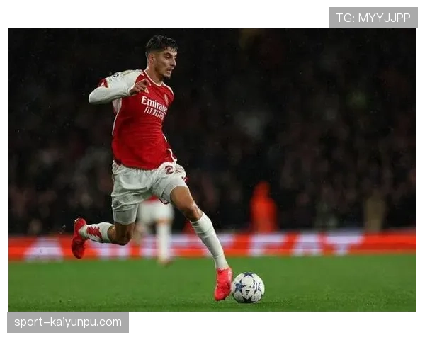 格列兹曼与哈弗茨：组织型前锋的战术定位如何影响进攻效率？